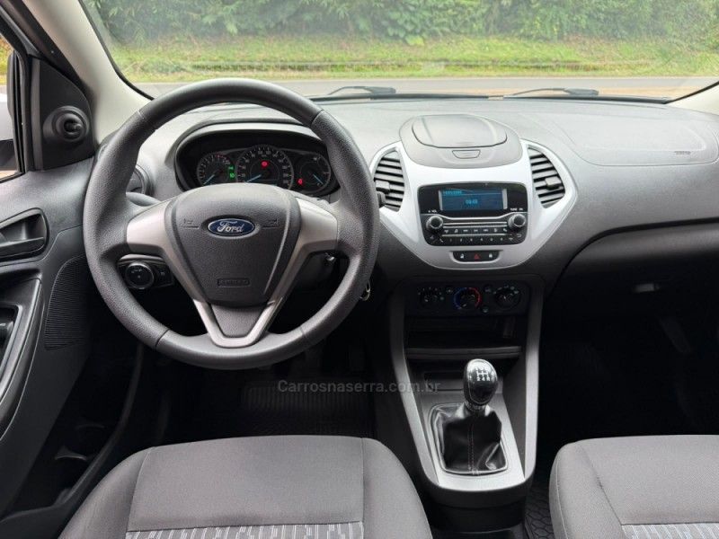 FORD KA 1.5 SE SEDAN 12V 2019/2020 KASPER VEÍCULOS DOIS IRMÃOS / Carros no Vale