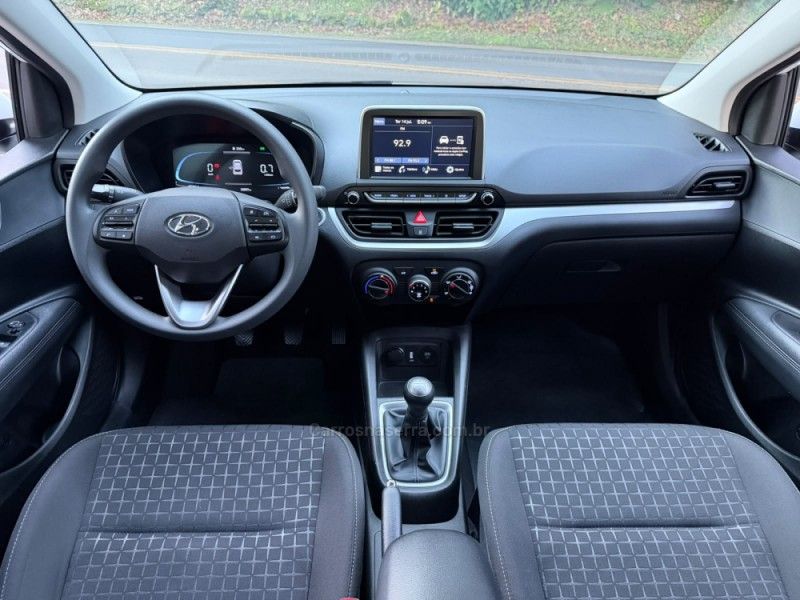 HYUNDAI HB20 1.0 12V LIMITED 2023/2024 KASPER VEÍCULOS DOIS IRMÃOS / Carros no Vale HYUNDAI HB20 1.0 12V LIMITED 2023/2024 KASPER VEÍCULOS DOIS IRMÃOS / Carros no Vale