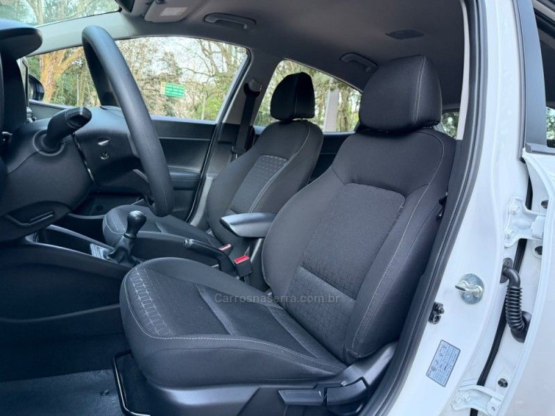 HYUNDAI HB20 1.0 12V LIMITED 2023/2024 KASPER VEÍCULOS DOIS IRMÃOS / Carros no Vale HYUNDAI HB20 1.0 12V LIMITED 2023/2024 KASPER VEÍCULOS DOIS IRMÃOS / Carros no Vale