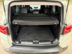 JEEP RENEGADE 1.3 LONGITUDE T270 16V TURBO 2023/2023 KASPER VEÍCULOS DOIS IRMÃOS / Carros no Vale