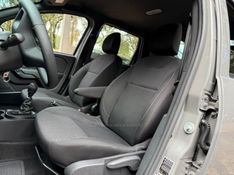 RENAULT OROCH 1.6 16V SCE INTENSE 2025/2025 KASPER VEÍCULOS DOIS IRMÃOS / Carros no Vale