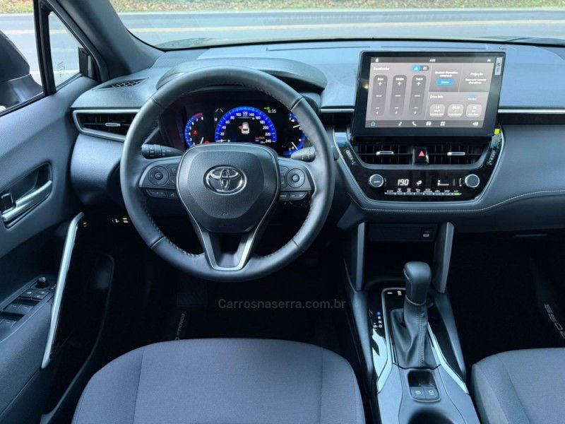 TOYOTA COROLLA 2.0 CROSS XR 16V 2025/2026 KASPER VEÍCULOS DOIS IRMÃOS / Carros no Vale TOYOTA COROLLA 2.0 CROSS XR 16V 2025/2026 KASPER VEÍCULOS DOIS IRMÃOS / Carros no Vale