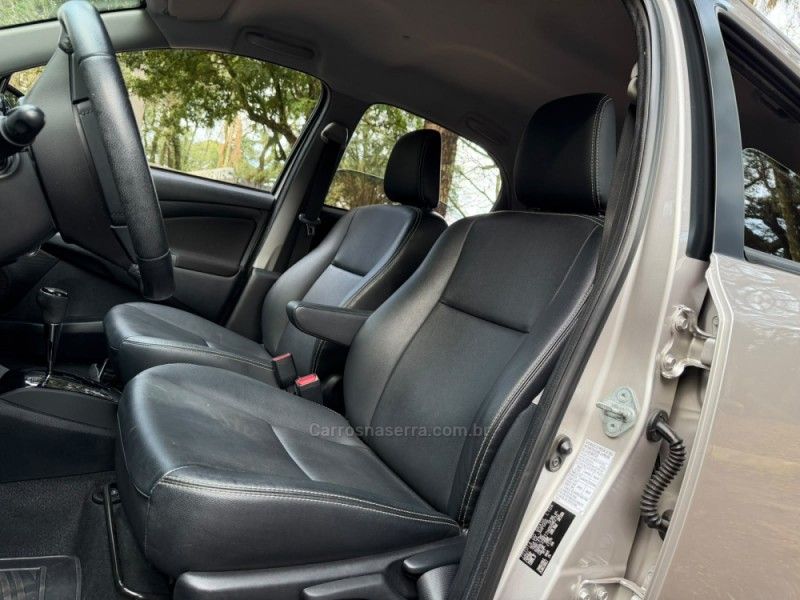 TOYOTA ETIOS 1.5 XLS 16V 2016/2017 KASPER VEÍCULOS DOIS IRMÃOS / Carros no Vale TOYOTA ETIOS 1.5 XLS 16V 2016/2017 KASPER VEÍCULOS DOIS IRMÃOS / Carros no Vale