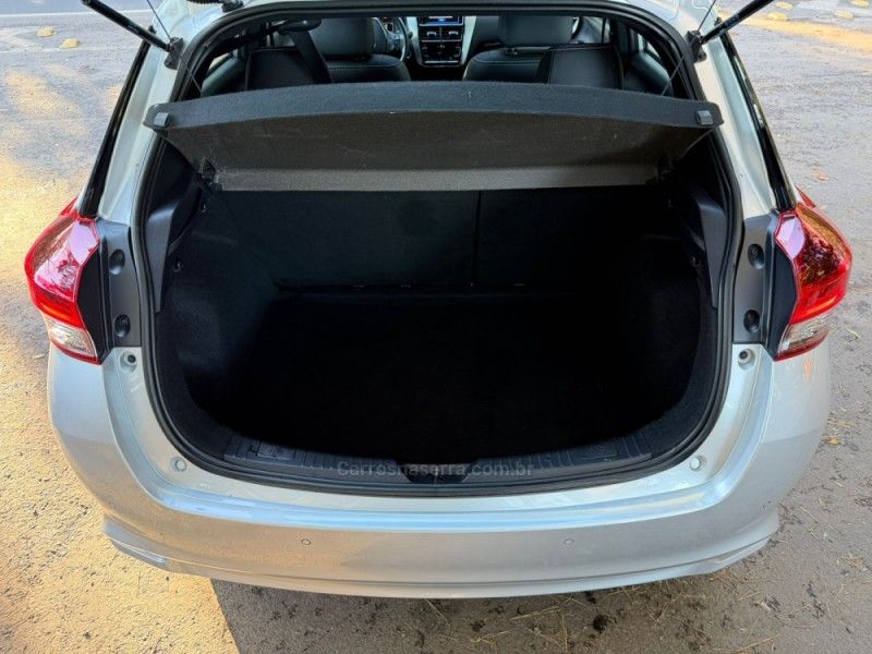 TOYOTA YARIS 1.5 XLS 2018/2019 KASPER VEÍCULOS DOIS IRMÃOS / Carros no Vale TOYOTA YARIS 1.5 XLS 2018/2019 KASPER VEÍCULOS DOIS IRMÃOS / Carros no Vale