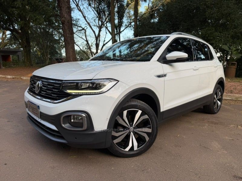 VOLKSWAGEN T-CROSS 1.4 HIGHLINE TSI 16V 2019/2020 KASPER VEÍCULOS DOIS IRMÃOS / Carros no Vale VOLKSWAGEN T-CROSS 1.4 HIGHLINE TSI 16V 2019/2020 KASPER VEÍCULOS DOIS IRMÃOS / Carros no Vale