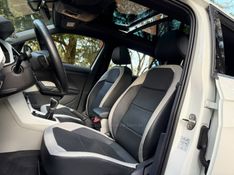 VOLKSWAGEN T-CROSS 1.4 HIGHLINE TSI 16V 2019/2020 KASPER VEÍCULOS DOIS IRMÃOS / Carros no Vale