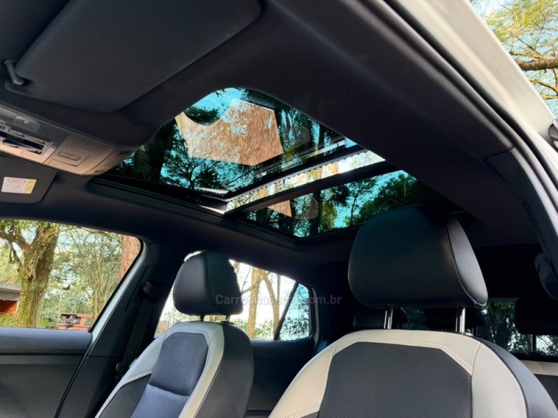 VOLKSWAGEN T-CROSS 1.4 HIGHLINE TSI 16V 2019/2020 KASPER VEÍCULOS DOIS IRMÃOS / Carros no Vale VOLKSWAGEN T-CROSS 1.4 HIGHLINE TSI 16V 2019/2020 KASPER VEÍCULOS DOIS IRMÃOS / Carros no Vale