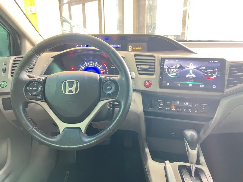 HONDA CIVIC 1.8 LXS 16V 2013/2013 PRIME MULTIMARCAS CAXIAS DO SUL / Carros no Vale