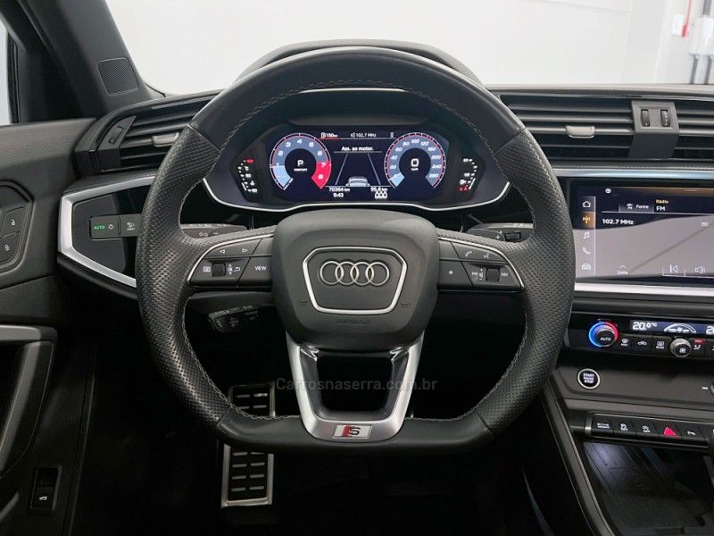 AUDI Q3 2.0 TFSI PERFORMANCE SPORTBACK TURBO 2022/2023 ÓTIMA CAR FLORES DA CUNHA / Carros no Vale
