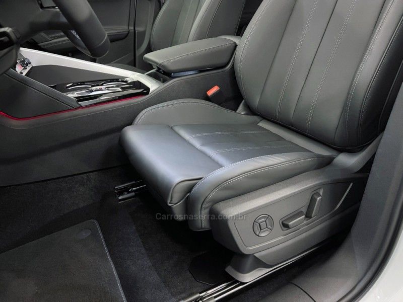 AUDI Q5 2.0 SPORTBACK S-LINE BLACK QUATTRO 2026/2026 ÓTIMA CAR FLORES DA CUNHA / Carros no Vale