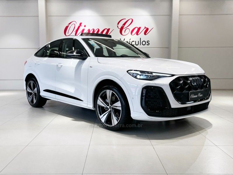 AUDI Q5 2.0 SPORTBACK S-LINE BLACK QUATTRO 2026/2026 ÓTIMA CAR FLORES DA CUNHA / Carros no Vale