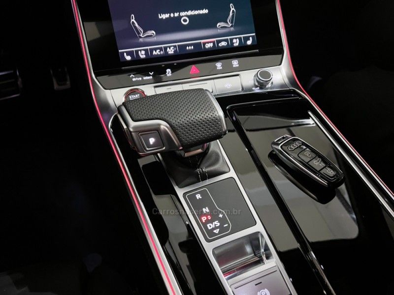 AUDI RS6 4.0 TFSI AVANT QUATTRO 2024/2024 ÓTIMA CAR FLORES DA CUNHA / Carros no Vale