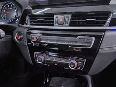 BMW X1 2.0 16V TURBO ACTIVEFLEX SDRIVE20I X-LINE 2021/2021 ÓTIMA CAR FLORES DA CUNHA / Carros no Vale