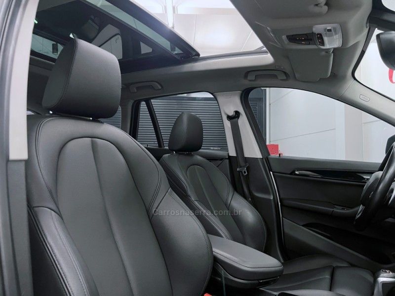 BMW X1 2.0 16V TURBO ACTIVEFLEX SDRIVE20I X-LINE 2021/2021 ÓTIMA CAR FLORES DA CUNHA / Carros no Vale BMW X1 2.0 16V TURBO ACTIVEFLEX SDRIVE20I X-LINE 2021/2021 ÓTIMA CAR FLORES DA CUNHA / Carros no Vale