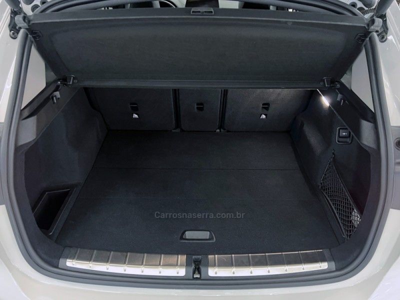 BMW X1 2.0 16V TURBO ACTIVEFLEX SDRIVE20I X-LINE 2021/2021 ÓTIMA CAR FLORES DA CUNHA / Carros no Vale BMW X1 2.0 16V TURBO ACTIVEFLEX SDRIVE20I X-LINE 2021/2021 ÓTIMA CAR FLORES DA CUNHA / Carros no Vale