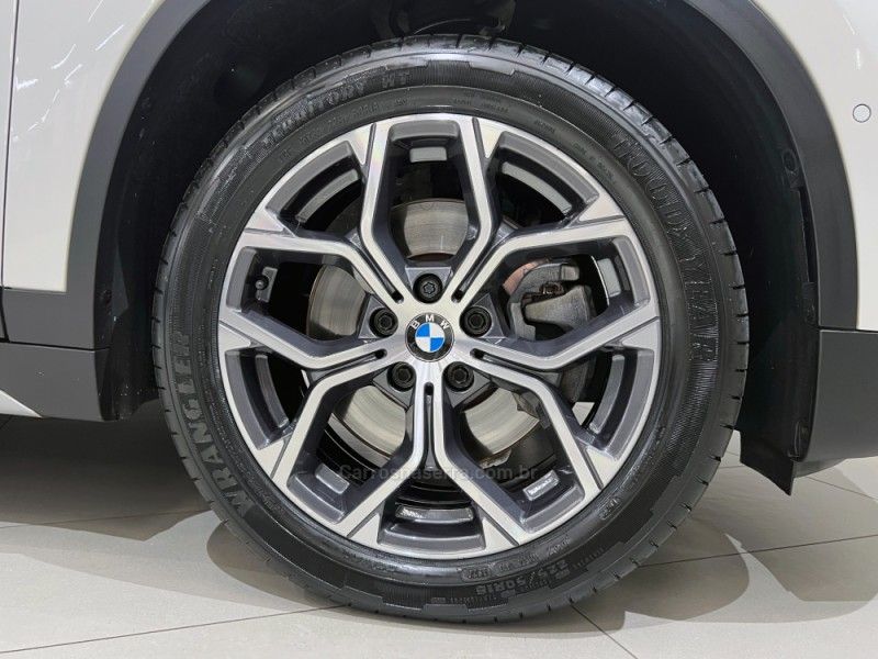 BMW X1 2.0 16V TURBO ACTIVEFLEX SDRIVE20I X-LINE 2021/2021 ÓTIMA CAR FLORES DA CUNHA / Carros no Vale BMW X1 2.0 16V TURBO ACTIVEFLEX SDRIVE20I X-LINE 2021/2021 ÓTIMA CAR FLORES DA CUNHA / Carros no Vale