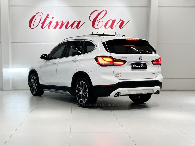 BMW X1 2.0 16V TURBO ACTIVEFLEX SDRIVE20I X-LINE 2021/2021 ÓTIMA CAR FLORES DA CUNHA / Carros no Vale BMW X1 2.0 16V TURBO ACTIVEFLEX SDRIVE20I X-LINE 2021/2021 ÓTIMA CAR FLORES DA CUNHA / Carros no Vale
