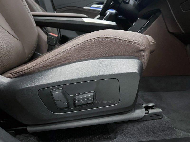 BMW X1 2.0 16V TURBO SDRIVE20I X-LINE 2023/2023 ÓTIMA CAR FLORES DA CUNHA / Carros no Vale BMW X1 2.0 16V TURBO SDRIVE20I X-LINE 2023/2023 ÓTIMA CAR FLORES DA CUNHA / Carros no Vale