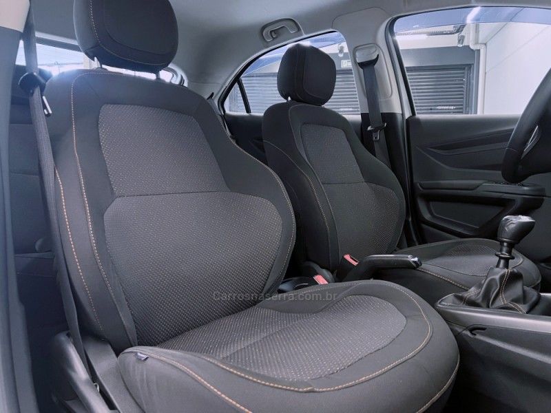 CHEVROLET ONIX 1.4 MPFI LTZ 8V 2013/2014 ÓTIMA CAR FLORES DA CUNHA / Carros no Vale CHEVROLET ONIX 1.4 MPFI LTZ 8V 2013/2014 ÓTIMA CAR FLORES DA CUNHA / Carros no Vale