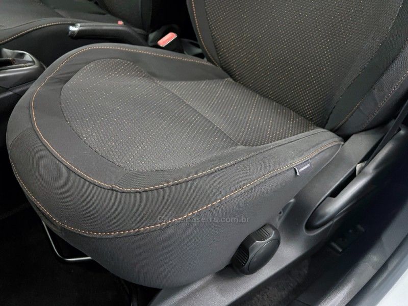 CHEVROLET ONIX 1.4 MPFI LTZ 8V 2013/2014 ÓTIMA CAR FLORES DA CUNHA / Carros no Vale CHEVROLET ONIX 1.4 MPFI LTZ 8V 2013/2014 ÓTIMA CAR FLORES DA CUNHA / Carros no Vale