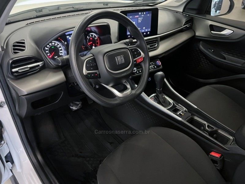FIAT FASTBACK 1.0 200 TURBO DRIVE 2024/2024 ÓTIMA CAR FLORES DA CUNHA / Carros no Vale