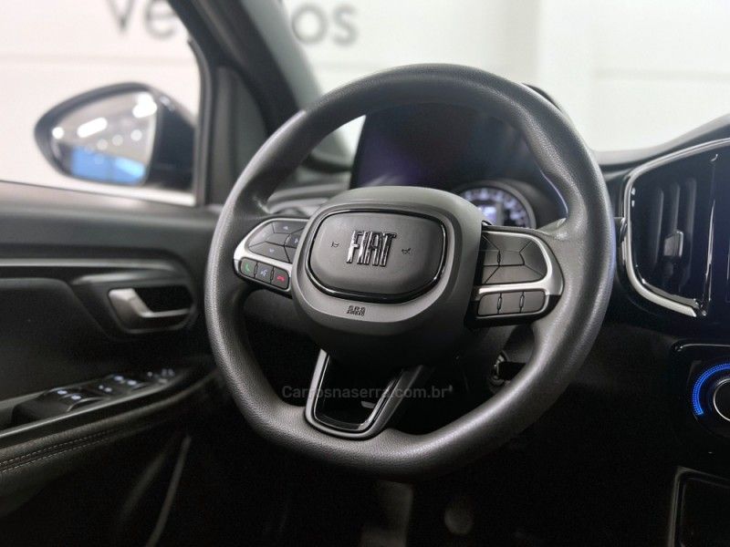 FIAT STRADA 1.3 VOLCANO CD 8V 2023/2024 ÓTIMA CAR FLORES DA CUNHA / Carros no Vale