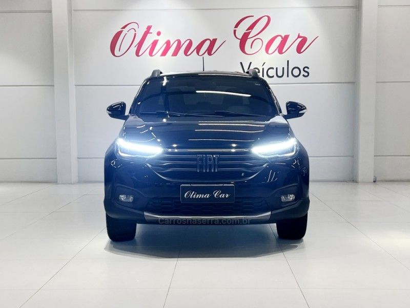 FIAT STRADA 1.3 VOLCANO CD 8V 2023/2024 ÓTIMA CAR FLORES DA CUNHA / Carros no Vale