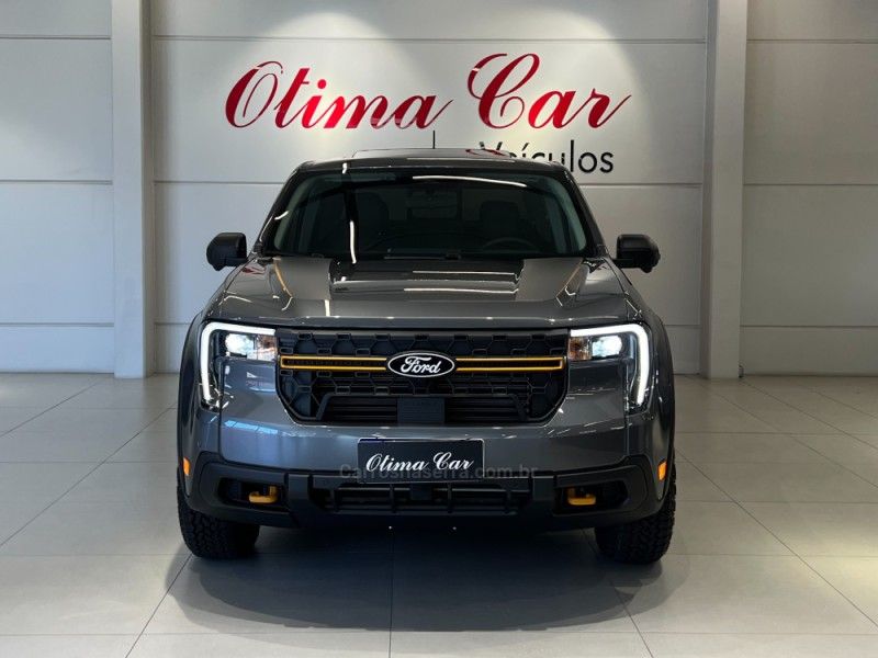 FORD MAVERICK 2.0 TREMOR TURBO 16V 2026/2026 ÓTIMA CAR FLORES DA CUNHA / Carros no Vale