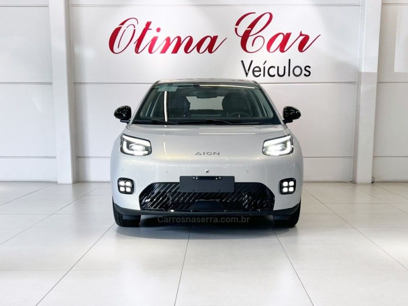 GAC AION UT PREMIUM 44.1 KW ELÉTRICO 2026/2027 ÓTIMA CAR FLORES DA CUNHA / Carros no Vale