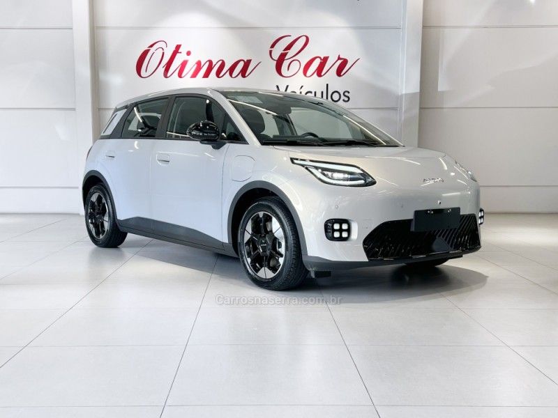 GAC AION UT PREMIUM 44.1 KW ELÉTRICO 2026/2027 ÓTIMA CAR FLORES DA CUNHA / Carros no Vale