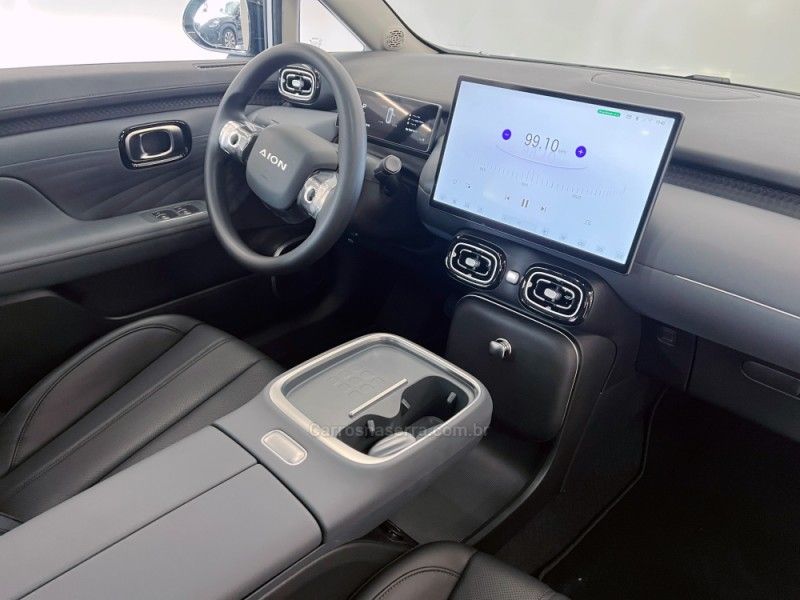 GAC AION UT PREMIUM 44.1 KW ELÉTRICO 2026/2027 ÓTIMA CAR FLORES DA CUNHA / Carros no Vale