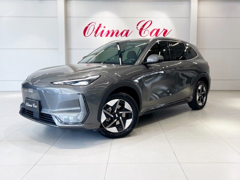 GEELY EX5 PRO 60,22 KW ELÉTRICO 2026/2026 ÓTIMA CAR FLORES DA CUNHA / Carros no Vale