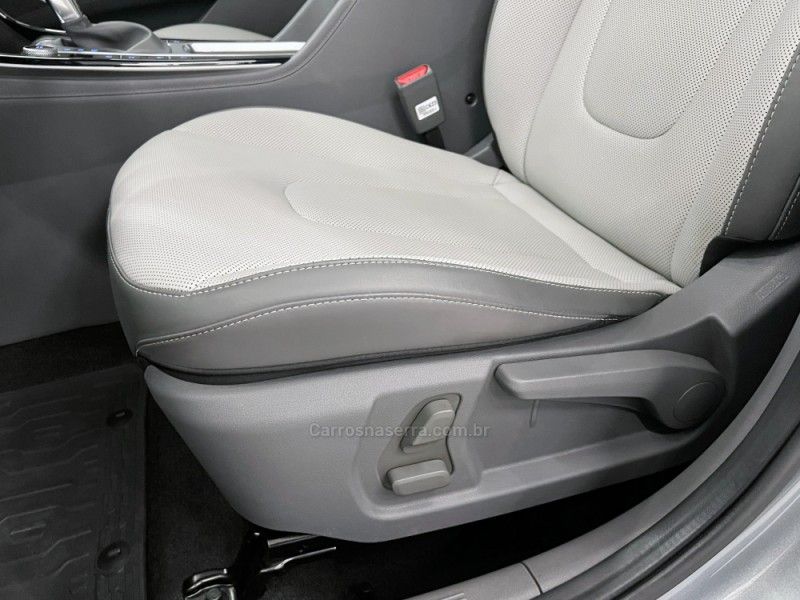 HYUNDAI CRETA 1.6 16V TGDI ULTIMATE GAMMA 2024/2025 ÓTIMA CAR FLORES DA CUNHA / Carros no Vale