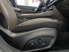 JEEP COMMANDER 2.0 OVERLAND T380 16V 4X4 TURBO 2022/2023 ÓTIMA CAR FLORES DA CUNHA / Carros no Vale