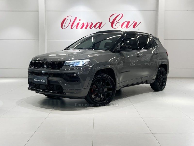 JEEP COMPASS 2.0 HURRICANE BLACKHAWK 4X4 TURBO 2024/2025 ÓTIMA CAR FLORES DA CUNHA / Carros no Vale