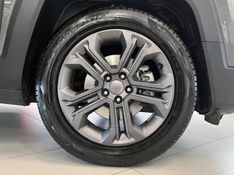JEEP RENEGADE 1.3 16V NIGHT EAGLE T270 TURBO 2024/2025 ÓTIMA CAR FLORES DA CUNHA / Carros no Vale