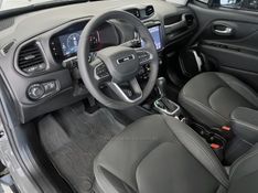 JEEP RENEGADE 1.3 LONGITUDE T270 16V TURBO 2025/2026 ÓTIMA CAR FLORES DA CUNHA / Carros no Vale