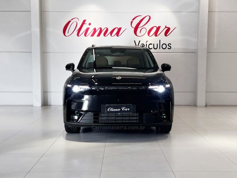 LEAPMOTOR C10 1.5 REEV 16V HÍBRIDO 28,4KW 2026/2027 ÓTIMA CAR FLORES DA CUNHA / Carros no Vale