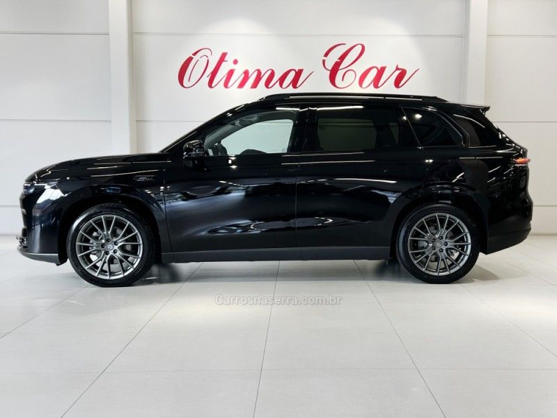 LEAPMOTOR C10 1.5 REEV 16V HÍBRIDO 28,4KW 2026/2027 ÓTIMA CAR FLORES DA CUNHA / Carros no Vale