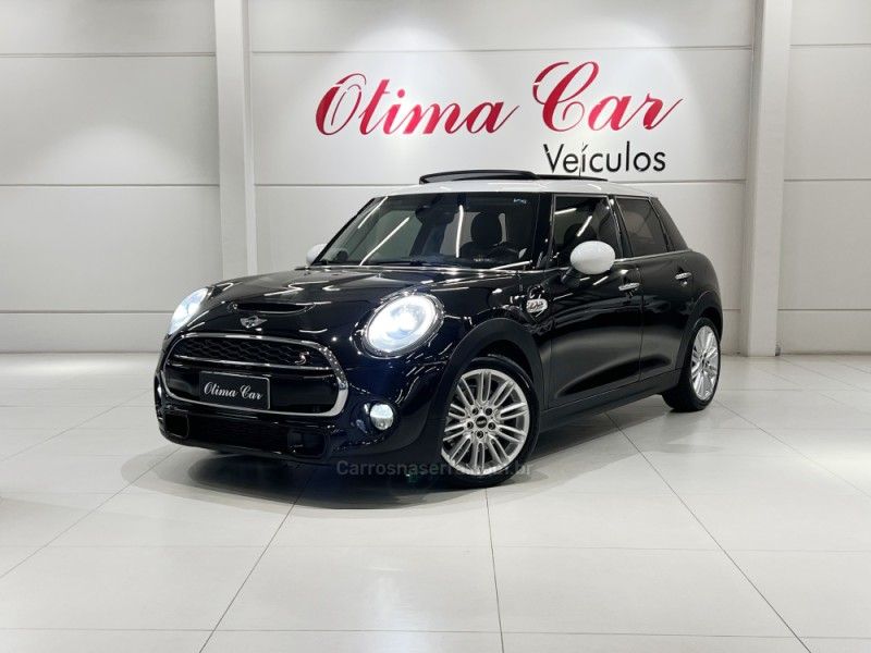 MINI COOPER 2.0 S TOP 16V TURBO 2015/2016 ÓTIMA CAR FLORES DA CUNHA / Carros no Vale