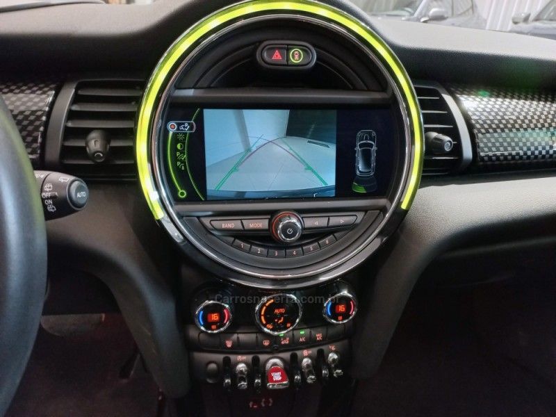 MINI COOPER 2.0 S TOP 16V TURBO 2015/2016 ÓTIMA CAR FLORES DA CUNHA / Carros no Vale MINI COOPER 2.0 S TOP 16V TURBO 2015/2016 ÓTIMA CAR FLORES DA CUNHA / Carros no Vale