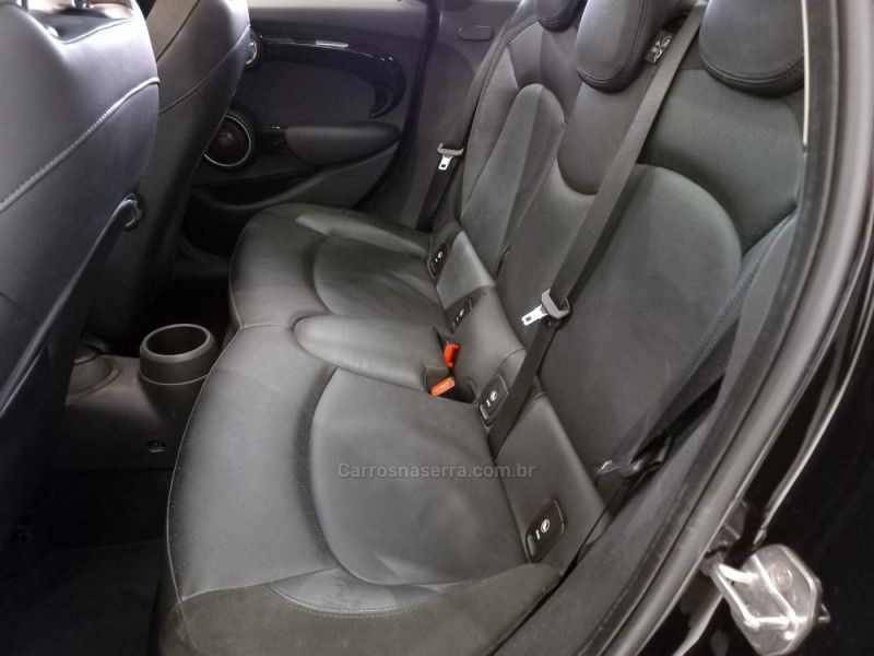 MINI COOPER 2.0 S TOP 16V TURBO 2015/2016 ÓTIMA CAR FLORES DA CUNHA / Carros no Vale MINI COOPER 2.0 S TOP 16V TURBO 2015/2016 ÓTIMA CAR FLORES DA CUNHA / Carros no Vale