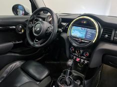 MINI COOPER 2.0 S TOP 16V TURBO 2015/2016 ÓTIMA CAR FLORES DA CUNHA / Carros no Vale