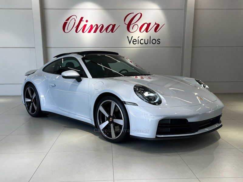 PORSCHE 911 3.0 CARRERA COUPÉ 2024/2025 ÓTIMA CAR FLORES DA CUNHA / Carros no Vale PORSCHE 911 3.0 CARRERA COUPÉ 2024/2025 ÓTIMA CAR FLORES DA CUNHA / Carros no Vale
