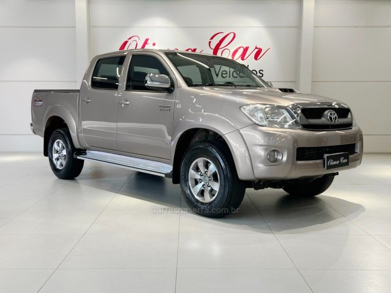 TOYOTA HILUX 3.0 SRV 4X4 CD 16V TURBO INTERCOOLER 2010/2010 ÓTIMA CAR FLORES DA CUNHA / Carros no Vale TOYOTA HILUX 3.0 SRV 4X4 CD 16V TURBO INTERCOOLER 2010/2010 ÓTIMA CAR FLORES DA CUNHA / Carros no Vale