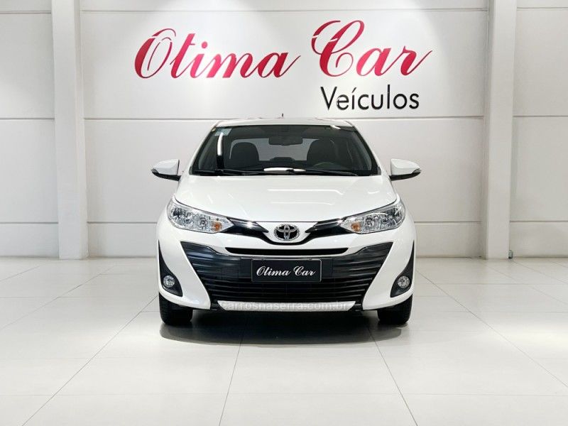 TOYOTA YARIS 1.5 XS SEDAN 16V 2018/2019 ÓTIMA CAR FLORES DA CUNHA / Carros no Vale TOYOTA YARIS 1.5 XS SEDAN 16V 2018/2019 ÓTIMA CAR FLORES DA CUNHA / Carros no Vale