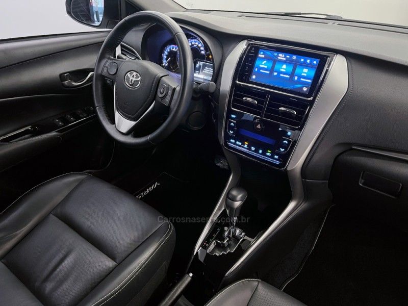 TOYOTA YARIS 1.5 XS SEDAN 16V 2018/2019 ÓTIMA CAR FLORES DA CUNHA / Carros no Vale TOYOTA YARIS 1.5 XS SEDAN 16V 2018/2019 ÓTIMA CAR FLORES DA CUNHA / Carros no Vale