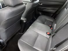 TOYOTA YARIS 1.5 XS SEDAN 16V 2018/2019 ÓTIMA CAR FLORES DA CUNHA / Carros no Vale