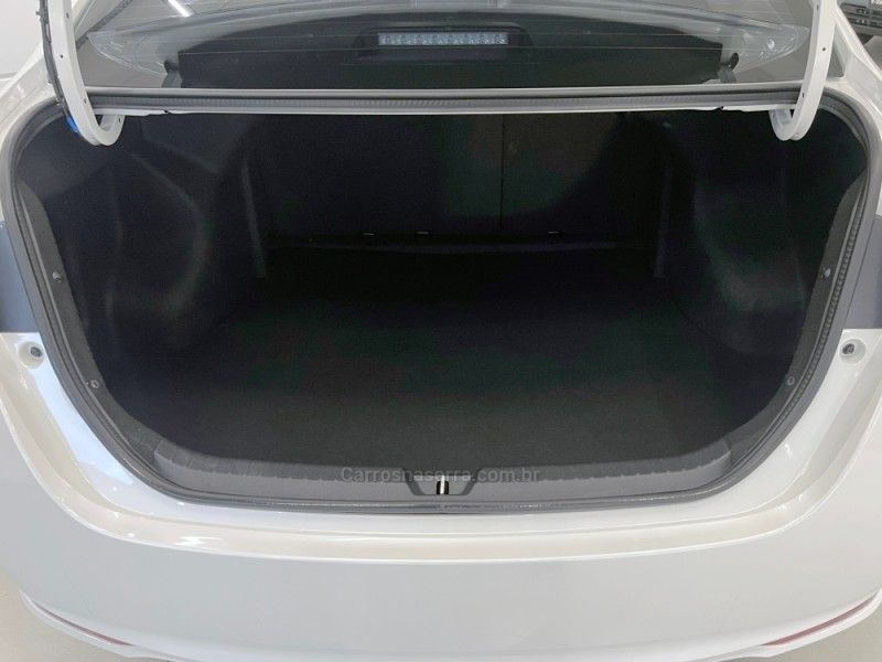 TOYOTA YARIS 1.5 XS SEDAN 16V 2018/2019 ÓTIMA CAR FLORES DA CUNHA / Carros no Vale TOYOTA YARIS 1.5 XS SEDAN 16V 2018/2019 ÓTIMA CAR FLORES DA CUNHA / Carros no Vale