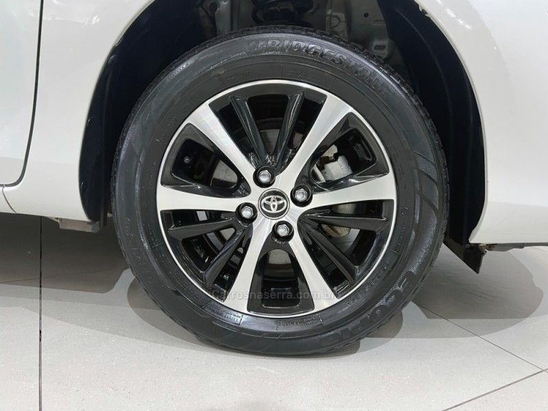 TOYOTA YARIS 1.5 XS SEDAN 16V 2018/2019 ÓTIMA CAR FLORES DA CUNHA / Carros no Vale TOYOTA YARIS 1.5 XS SEDAN 16V 2018/2019 ÓTIMA CAR FLORES DA CUNHA / Carros no Vale
